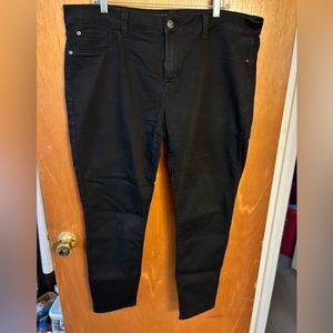Women’s Black Jeans